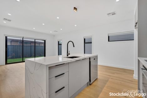Property photo of 2A Augusta Close Sunbury VIC 3429