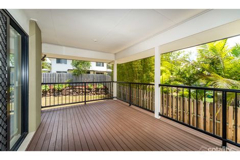 Property photo of 13 Silver Dawn Crescent Oxenford QLD 4210