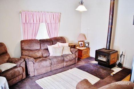 Property photo of 20 Demondrille Street Young NSW 2594