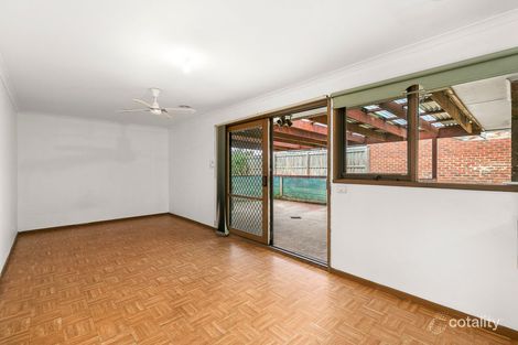Property photo of 15 Amesbury Avenue Craigieburn VIC 3064