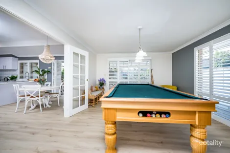 Property photo of 21 Agnew Loop Gwelup WA 6018