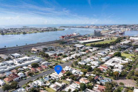 Property photo of 35 Bourke Street Carrington NSW 2294