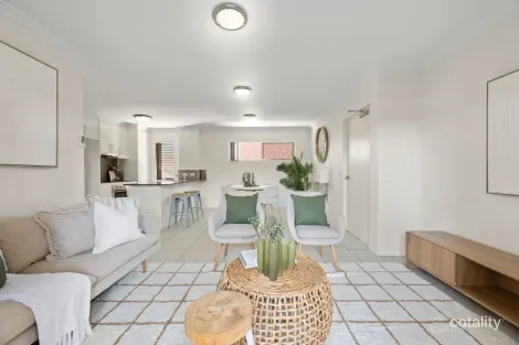 Property photo of 1/2 Rowell Street Zillmere QLD 4034