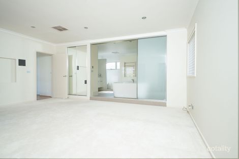 Property photo of 1 Horneville Street Forde ACT 2914