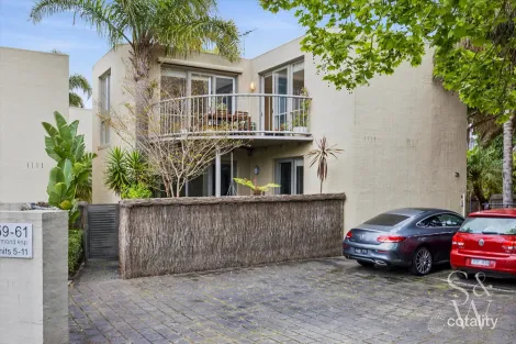 Property photo of 11/59-61 Ormond Esplanade Elwood VIC 3184