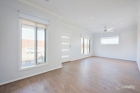 Property photo of 28 Grisham Drive Officer VIC 3809