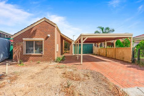 Property photo of 4 Maculata Close St Albans VIC 3021