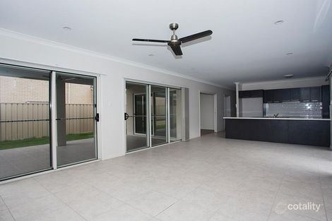 Property photo of 18 View Line Terrace Hope Island QLD 4212