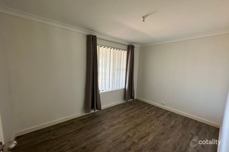 4 Corsair Ct, Heathridge, WA 6027