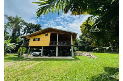 Property photo of 8 Mission Circle Wongaling Beach QLD 4852