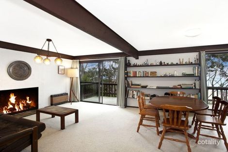 Property photo of 10 Surfers Avenue Narrawallee NSW 2539