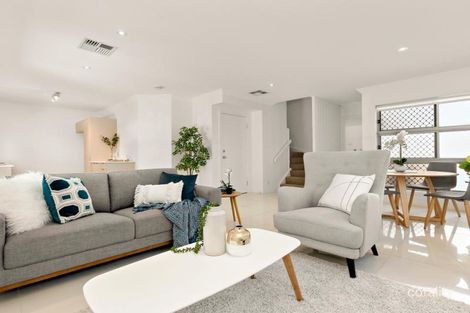 Property photo of 3/11 Elliot Street Norman Park QLD 4170
