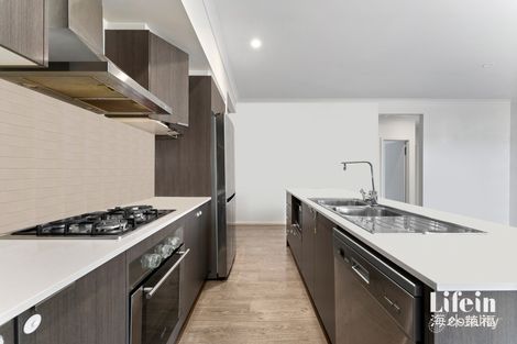 Property photo of 61 Monet Drive Truganina VIC 3029