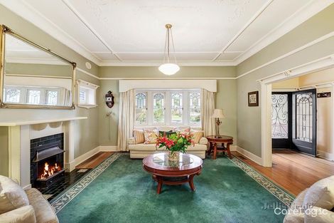 Property photo of 1 Villers Square Malvern East VIC 3145