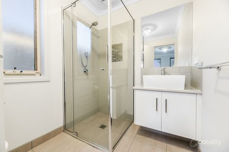 Property photo of 6 Bimberry Circuit Clyde VIC 3978