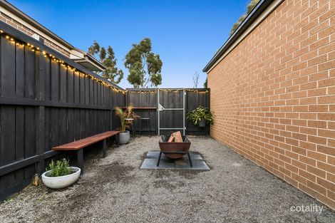 Property photo of 6 Bimberry Circuit Clyde VIC 3978