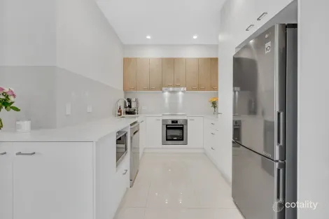 203/10 Berge St, Mount Gravatt, QLD 4122