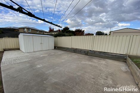 Property photo of 16 Holman Way Orange NSW 2800
