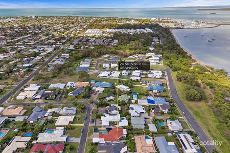 Property photo of 24 Skinner Crescent Urangan QLD 4655