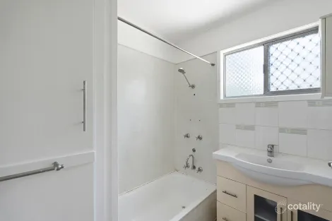 Property photo of 3 Wanda Street Logan Central QLD 4114