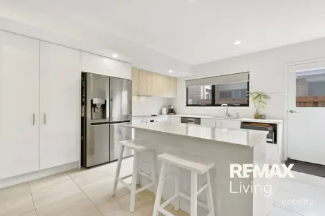 Property photo of 10 Riley Street Nirimba QLD 4551
