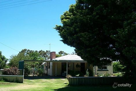 22 Hamilton Rd, High Wycombe, WA 6057