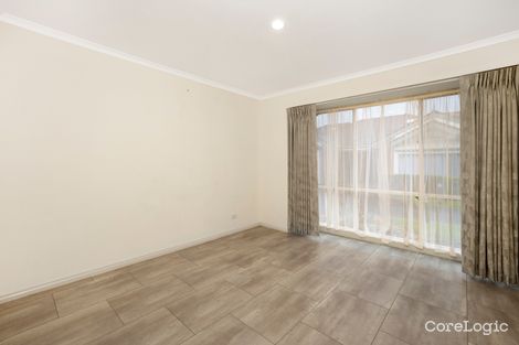 Property photo of 8/15-17 Lyall Street Cranbourne VIC 3977
