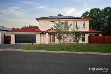 Property photo of 16 Emerson Close Durack QLD 4077