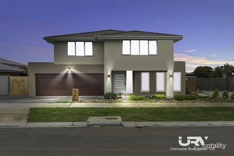 33 Abbey Rd, Beveridge, VIC 3753