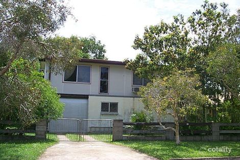 25 Little Cres, Ayr, QLD 4807