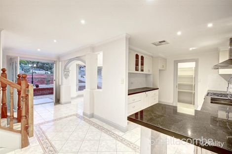 Property photo of 42 Maple Avenue Aberfoyle Park SA 5159