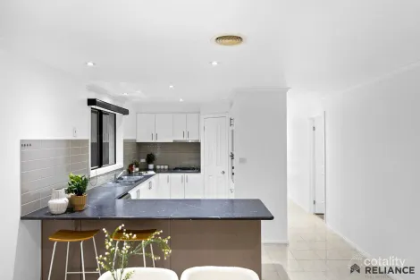Property photo of 5 Wing Circuit Tarneit VIC 3029