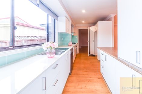 Property photo of 8 Geranium Avenue Macquarie Fields NSW 2564