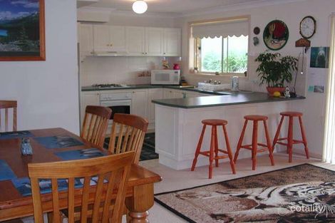 Property photo of 10 Gili Place Glenmore Park NSW 2745