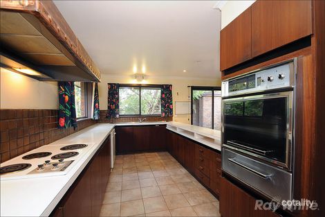 Property photo of 47 Bunker Crescent Glen Waverley VIC 3150