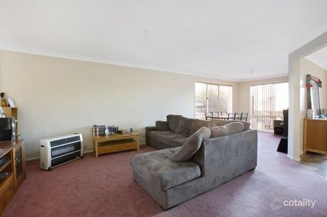 Property photo of 4 Stamford Close West Hoxton NSW 2171