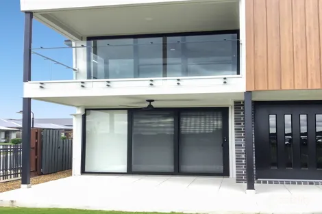 Property photo of 25 Mapleton Street South Ripley QLD 4306
