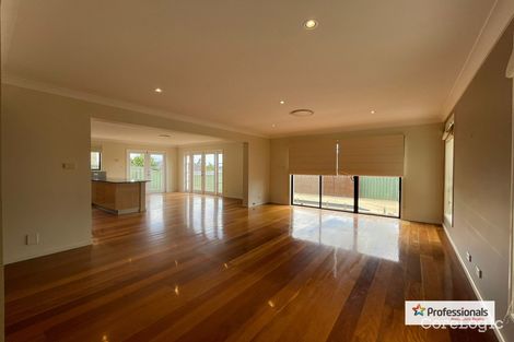 Property photo of 13 Rosecrea Court Glenmore Park NSW 2745