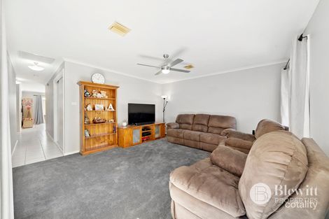Property photo of 12/60 Jacaranda Drive Jerrabomberra NSW 2619