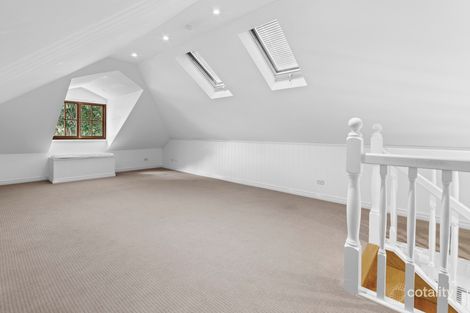 101 Colburn Ave, Victoria Point, QLD 4165