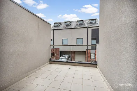 Property photo of 10/69-71 Potter Street Dandenong VIC 3175