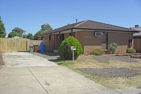 24 Chomley St, Cranbourne, VIC 3977