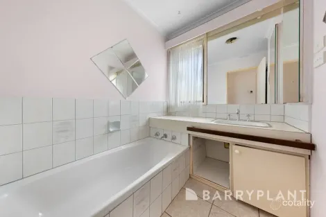 Property photo of 3 Belgrave Street Albanvale VIC 3021