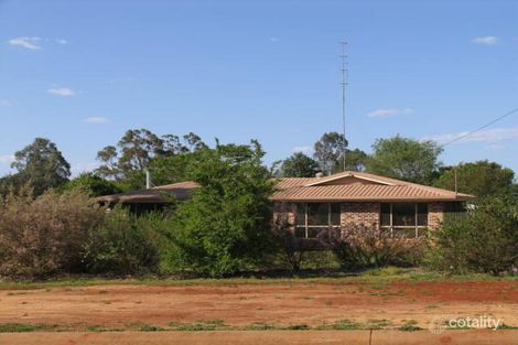 Property photo of 8 Plaza Circle Highfields QLD 4352