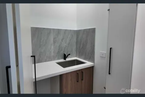 Property photo of 5 United Way Donnybrook VIC 3064