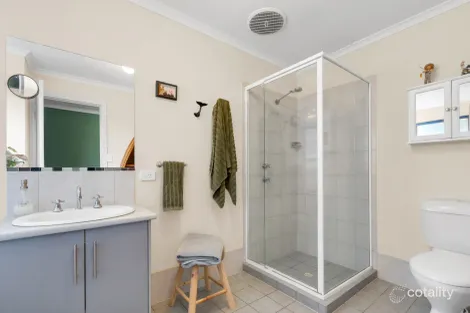 Property photo of 5 Hamra Drive Smithfield SA 5114
