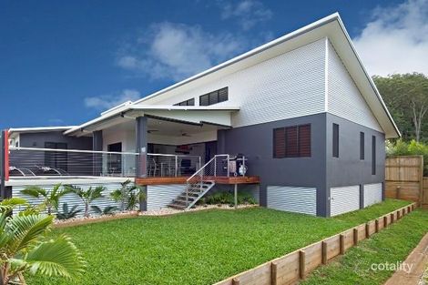 8 Barnacle St, Trinity Beach, QLD 4879