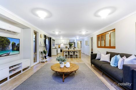Property photo of 32 Elspeth Circuit Mount Martha VIC 3934