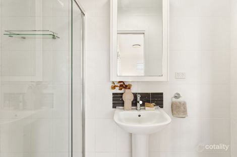 Property photo of 3 Crump Street Holland Park West QLD 4121