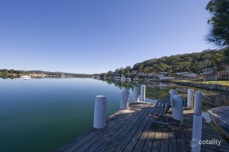 Property photo of 35A/36 Empire Bay Drive Daleys Point NSW 2257